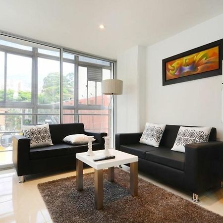 Apartamento Lleras Ac Hot Tub 메딜린 외부 사진