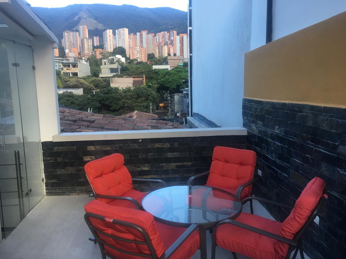 Apartamento Lleras Ac Hot Tub 메딜린 외부 사진