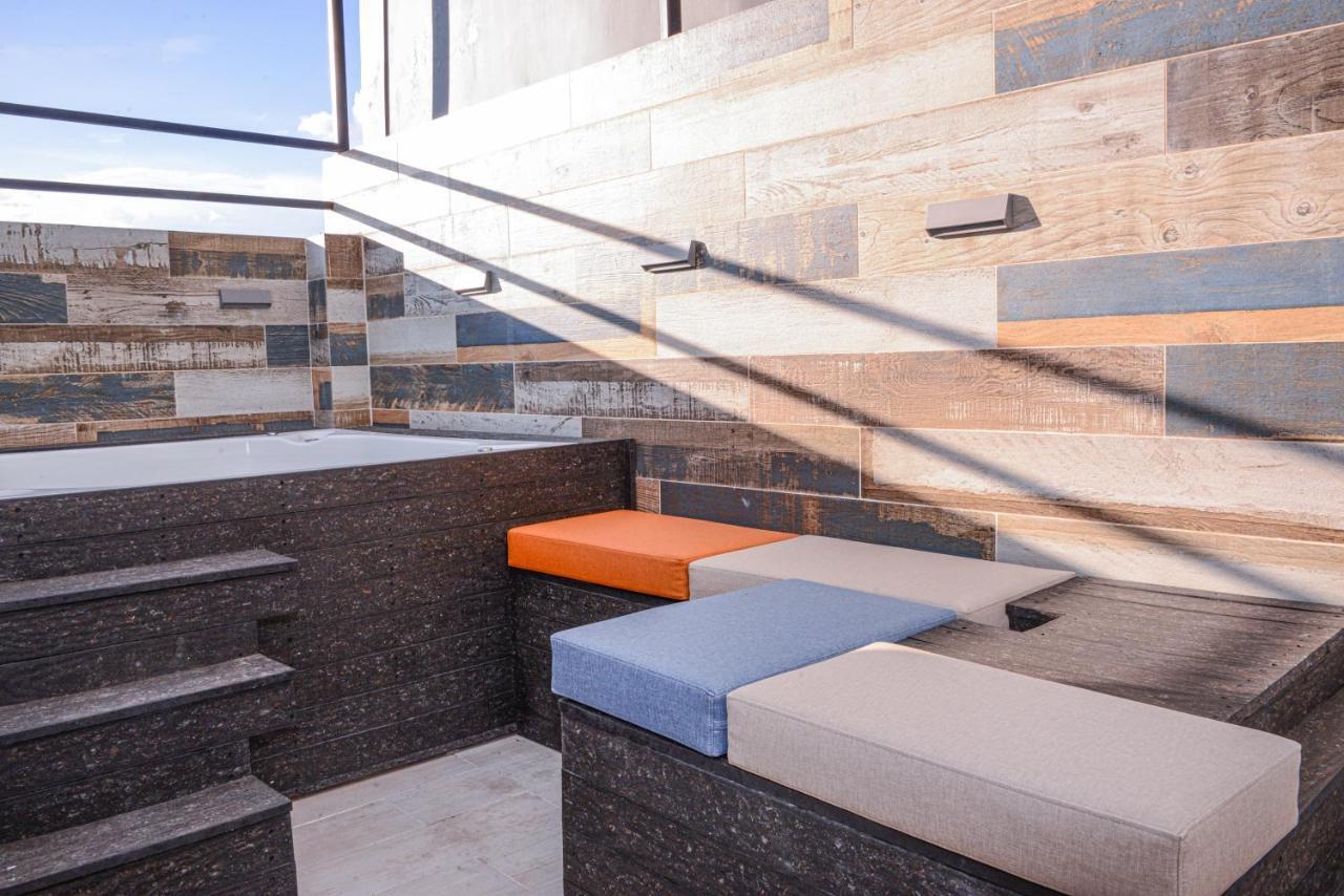 Apartamento Lleras Ac Hot Tub 메딜린 외부 사진