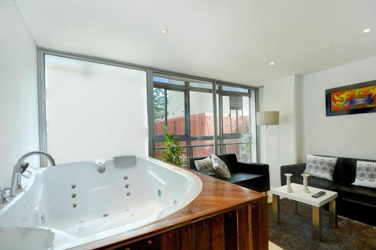 Apartamento Lleras Ac Hot Tub 메딜린 외부 사진