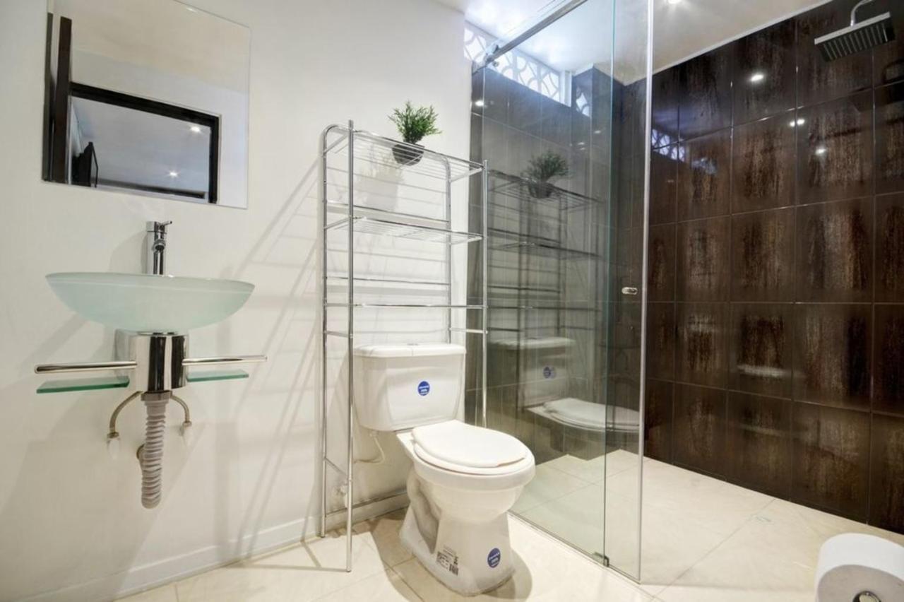 Apartamento Lleras Ac Hot Tub 메딜린 외부 사진